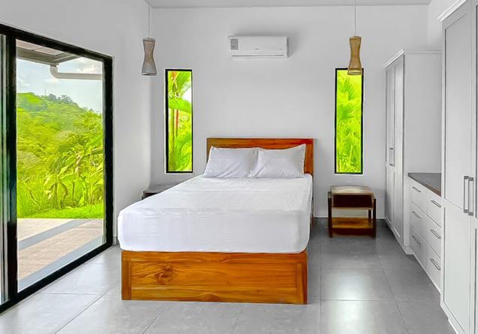 House, 3 Bedrooms, Private Pool, Ocean View | WiFi (free)