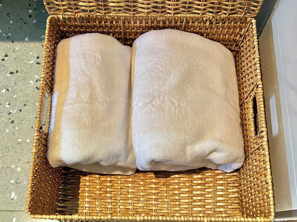 Hide Away Villa | Bathroom | Free toiletries, hair dryer, towels, soap
