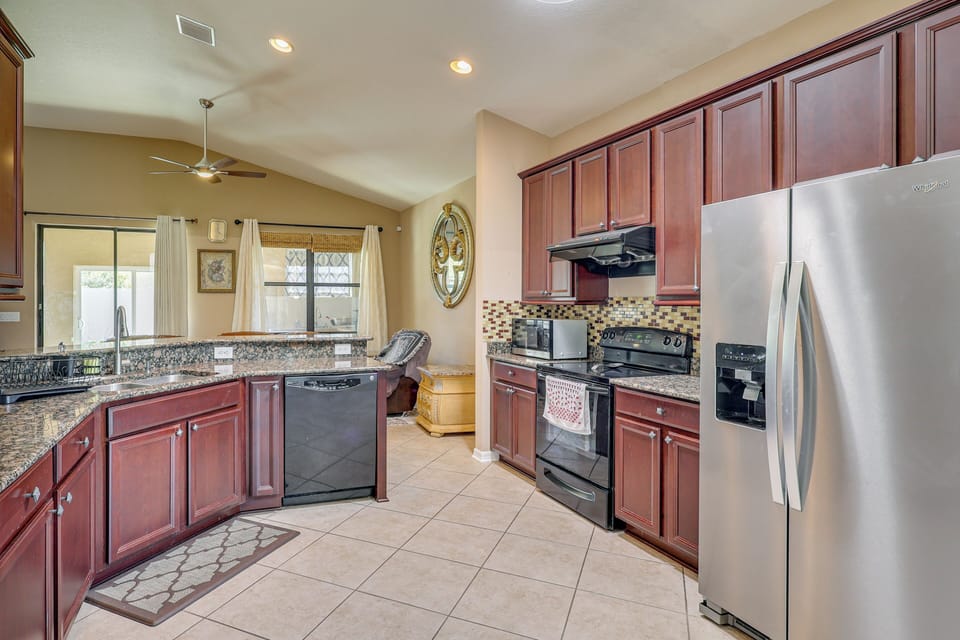 Kitchen | 1st Floor