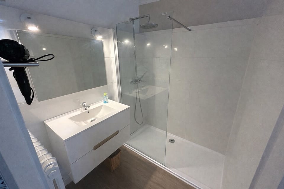 Comfort Room | Bathroom
