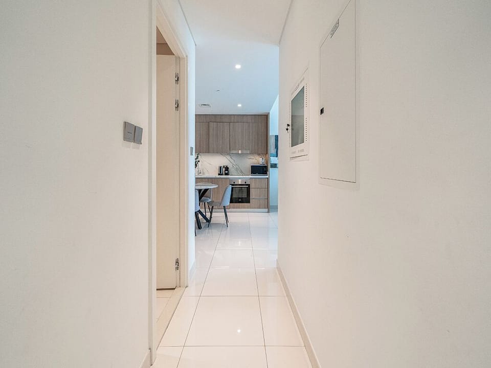 Standard Apartment, City View | Interior