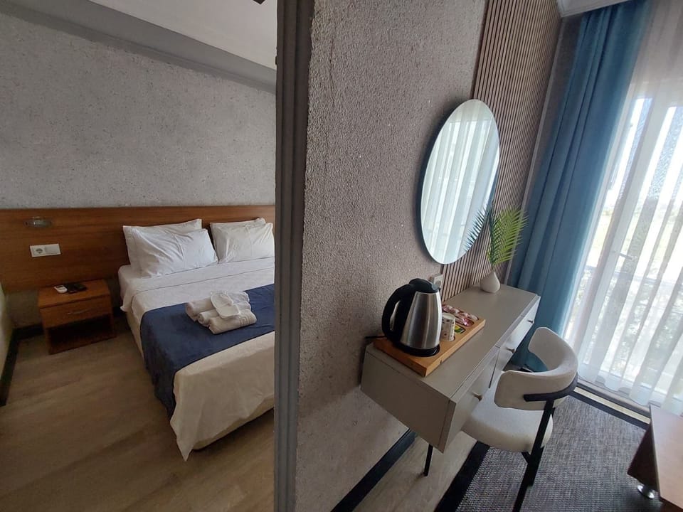 Comfort Studio Suite | Free WiFi