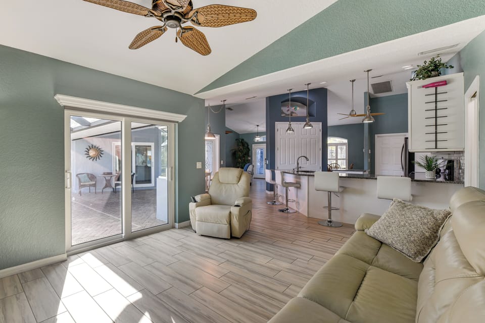 House (3 Bedrooms) | Interior