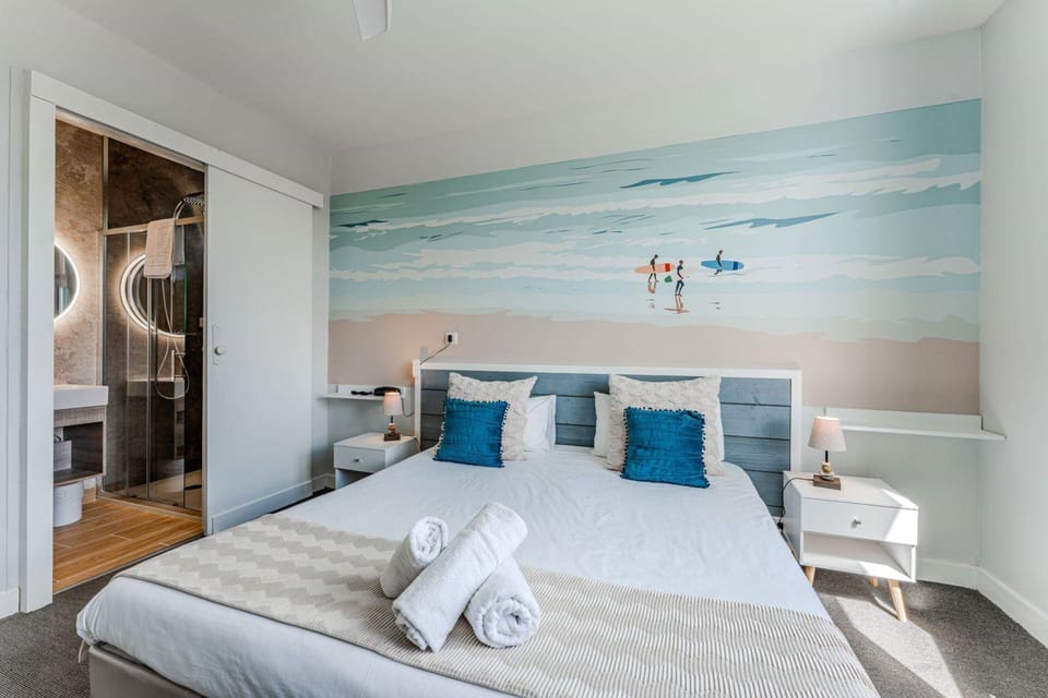Double Room | Individually decorated, individually furnished, desk, soundproofing