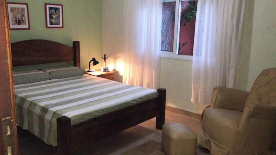 Comfort Suite, Pool View | Iron/ironing board, free WiFi