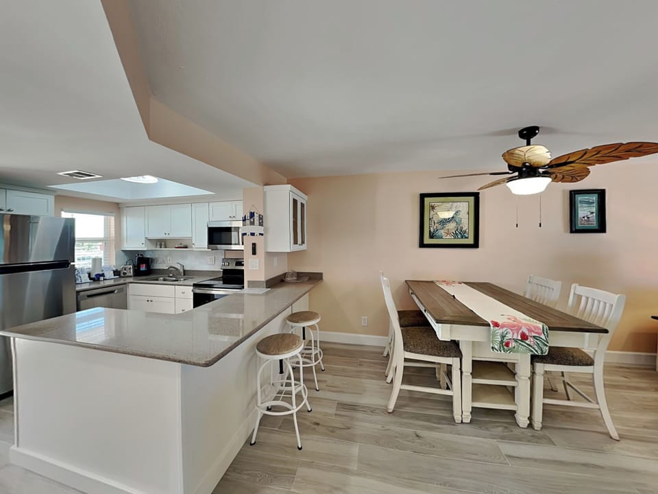 Dining Area Connecting to Kitchen