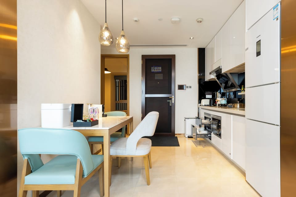 Classic Room | Iron/ironing board, WiFi (free), bed sheets