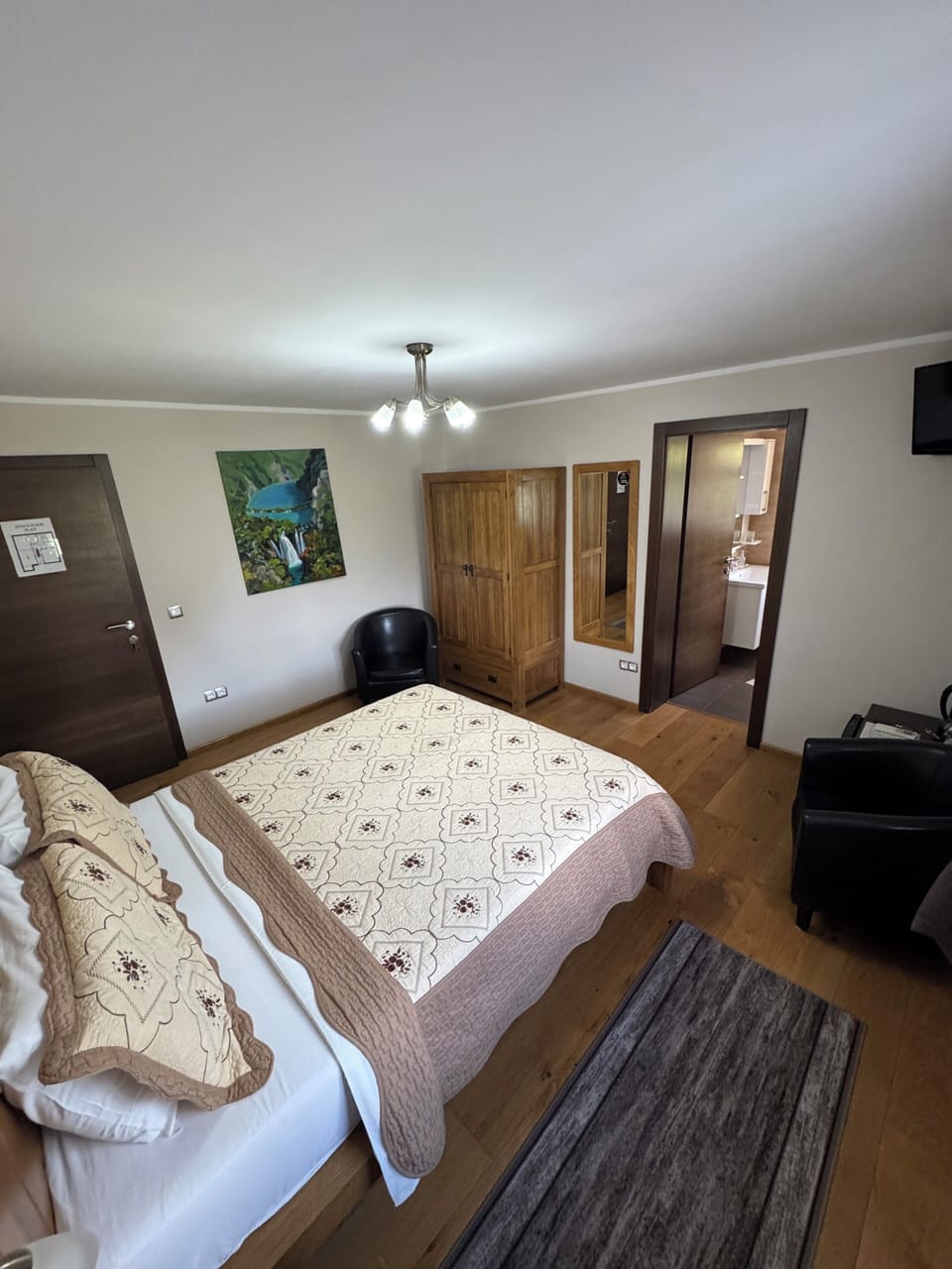Comfort Double Room, Private Bathroom, Garden View | In-room safe, soundproofing, free WiFi