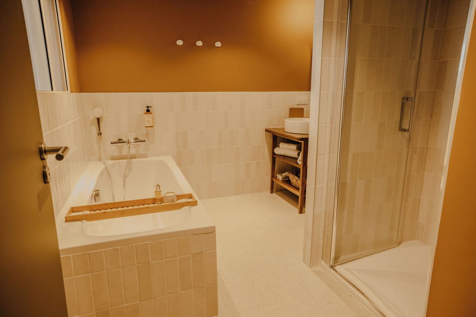Suite | Bathroom