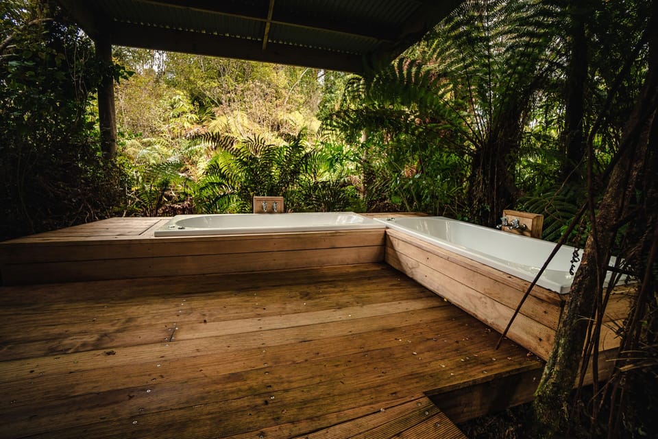 Three Bedroom House | Private spa tub