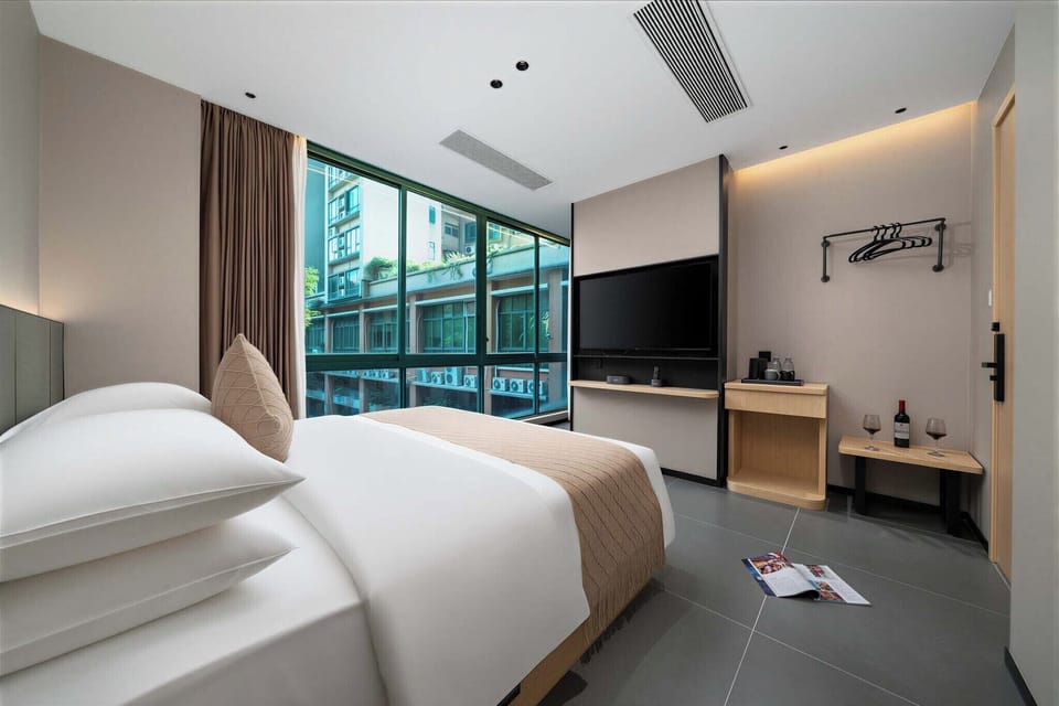 Luxury Double Room, City View | View from room