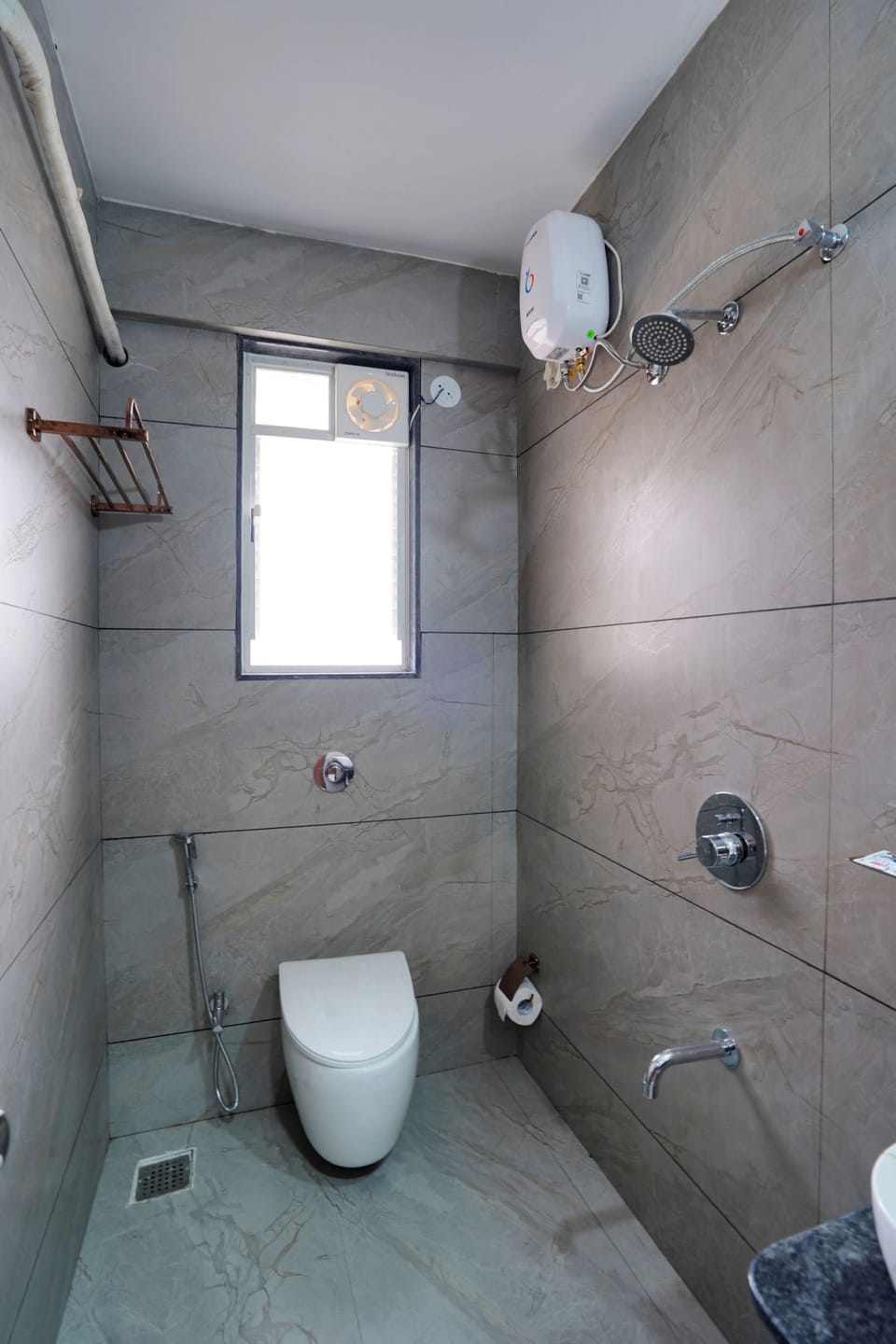 Deluxe Double Room, Patio, City View | Bathroom | Shower, towels, soap, shampoo