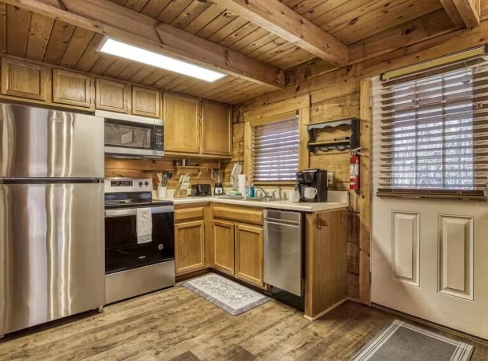 Cabin B: Designed for convenience and comfort