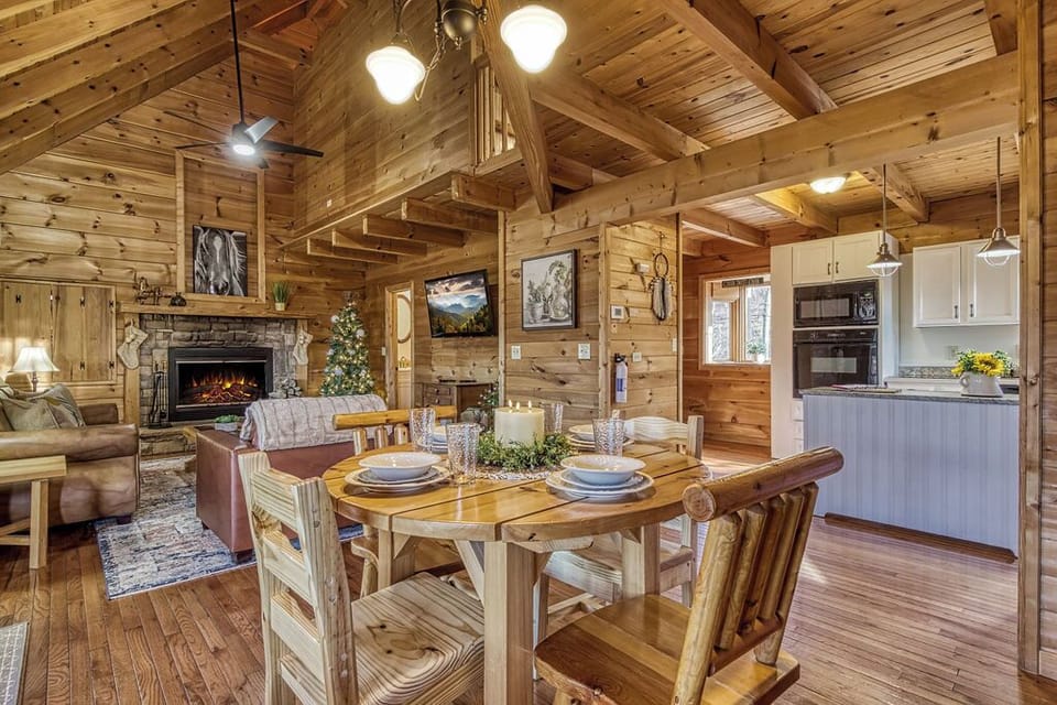 CABIN A: The perfect spot for family dinners and late-night chats
