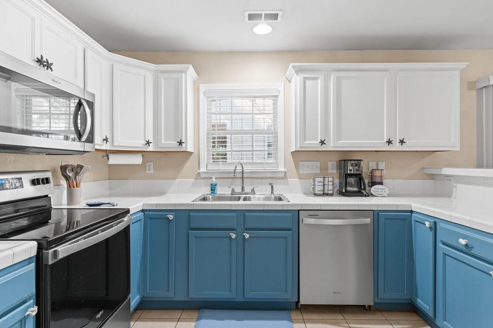 Kitchen
CAM 7-24-25