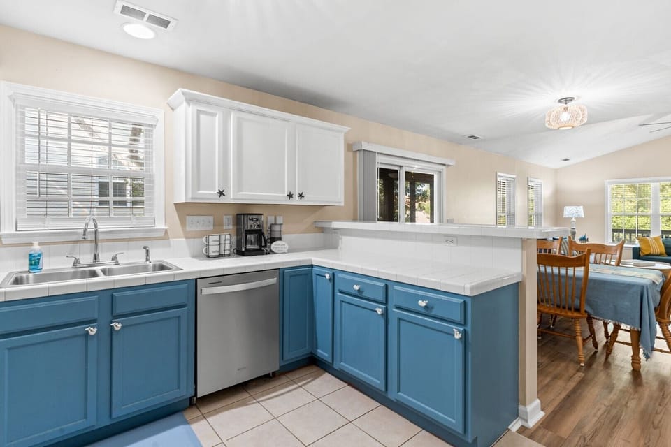 Kitchen
CAM 7-24-25