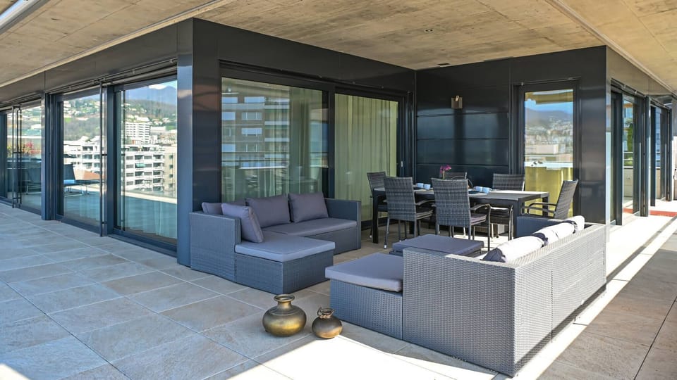 Apartment, 3 Bedrooms, Accessible, Balcony | Outdoor dining