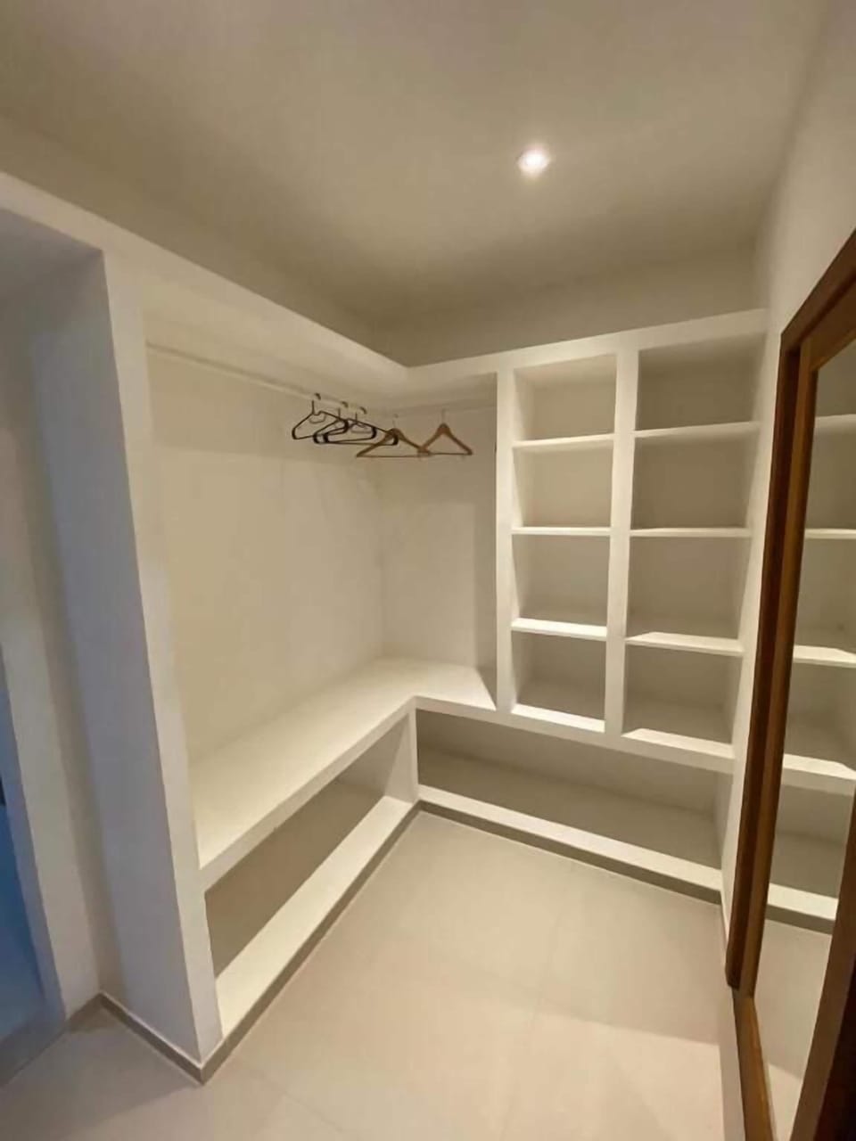 Deluxe Quadruple Room, Balcony, Garden View | Interior