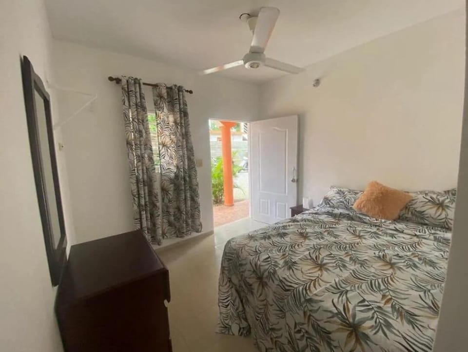 Basic Room, Patio | Free WiFi