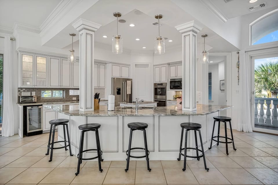 House, Multiple Beds (Villa Serendipity) | Private kitchen