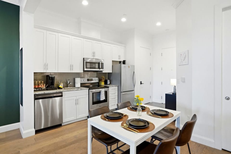 Bright and airy space for all of your kitchen and dining needs