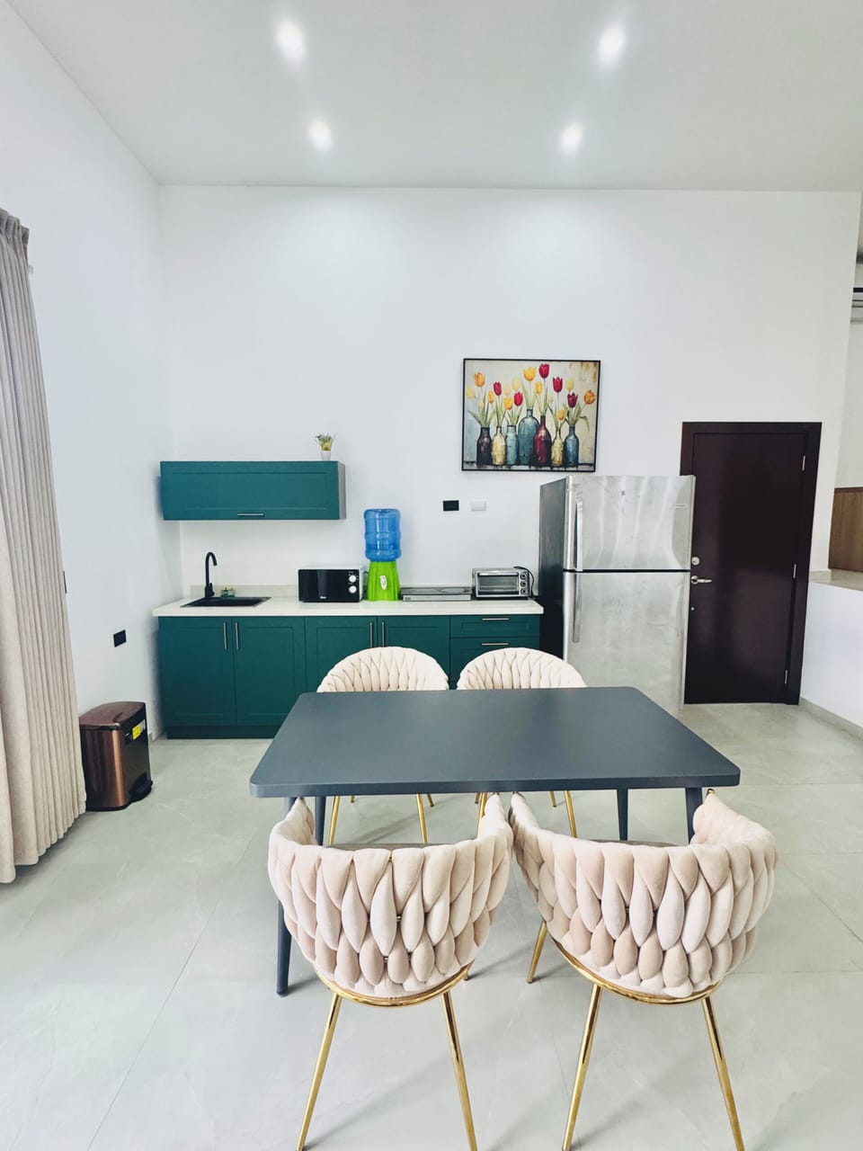 Family Quadruple Room, Balcony, Lake View | Living area