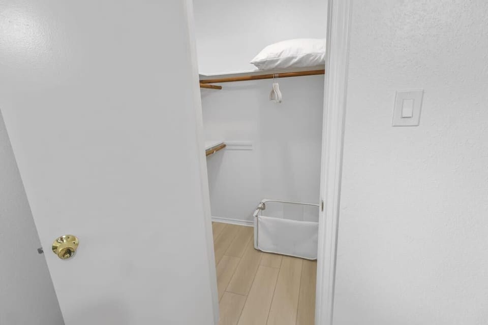 Storage Room: Ample space to keep your belongings organized during your Houston getaway!