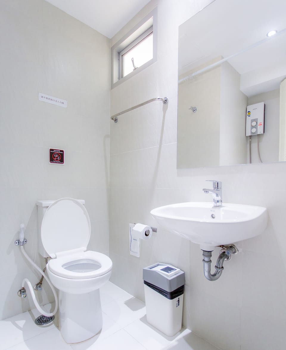 Shower, free toiletries, hair dryer, bathrobes