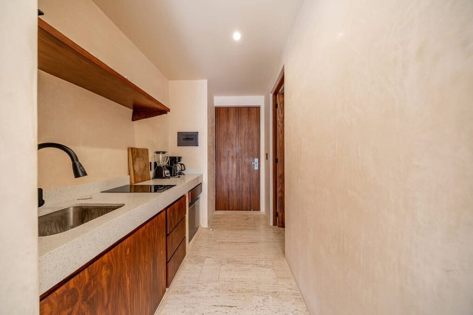 Bright kitchen with everything you need.