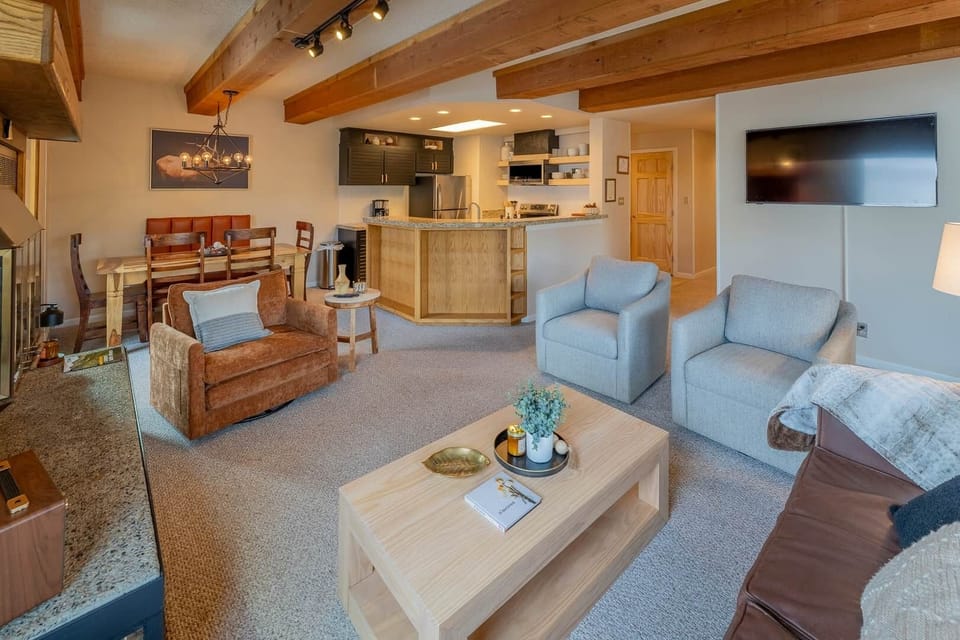 Living Room & Kitchen