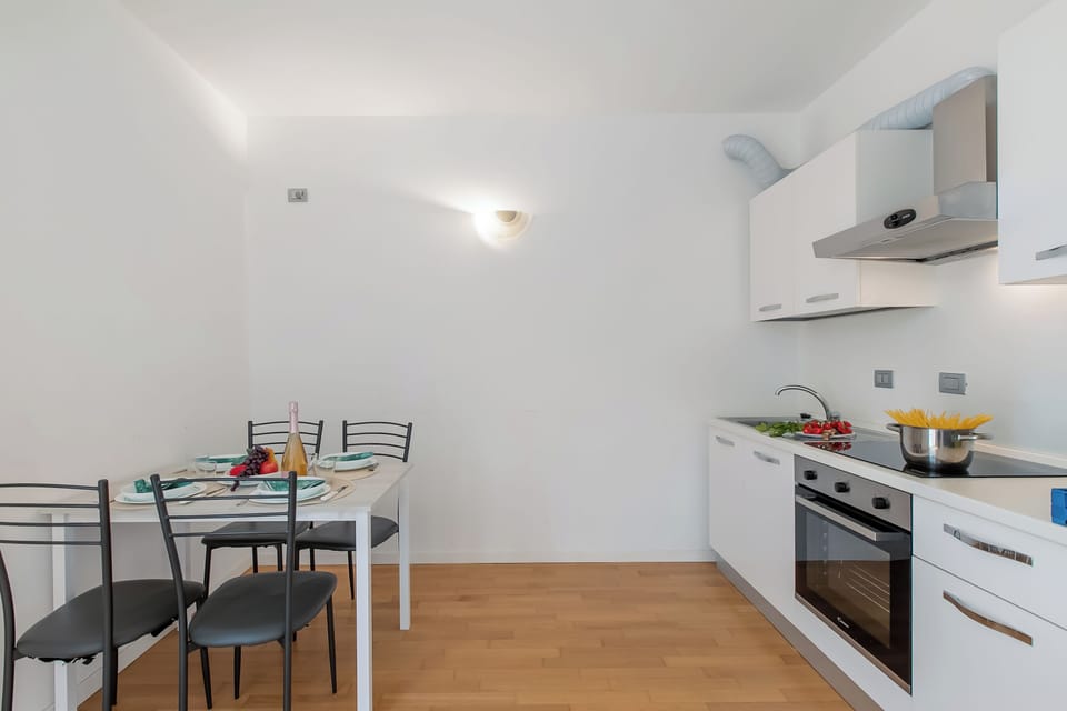 Kitchen and dining area