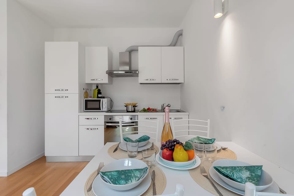 Kitchen and dining area
