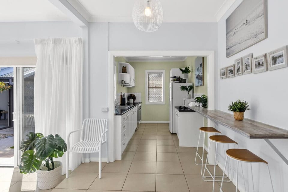 Fully equipped kitchen for entertaining and long holiday lunches