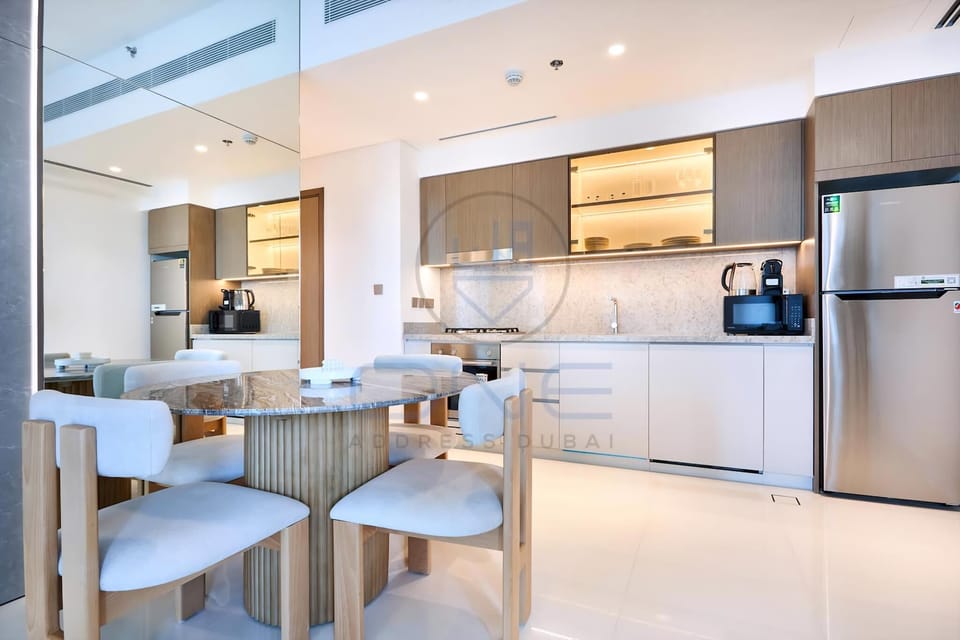Dining - Seating for 4