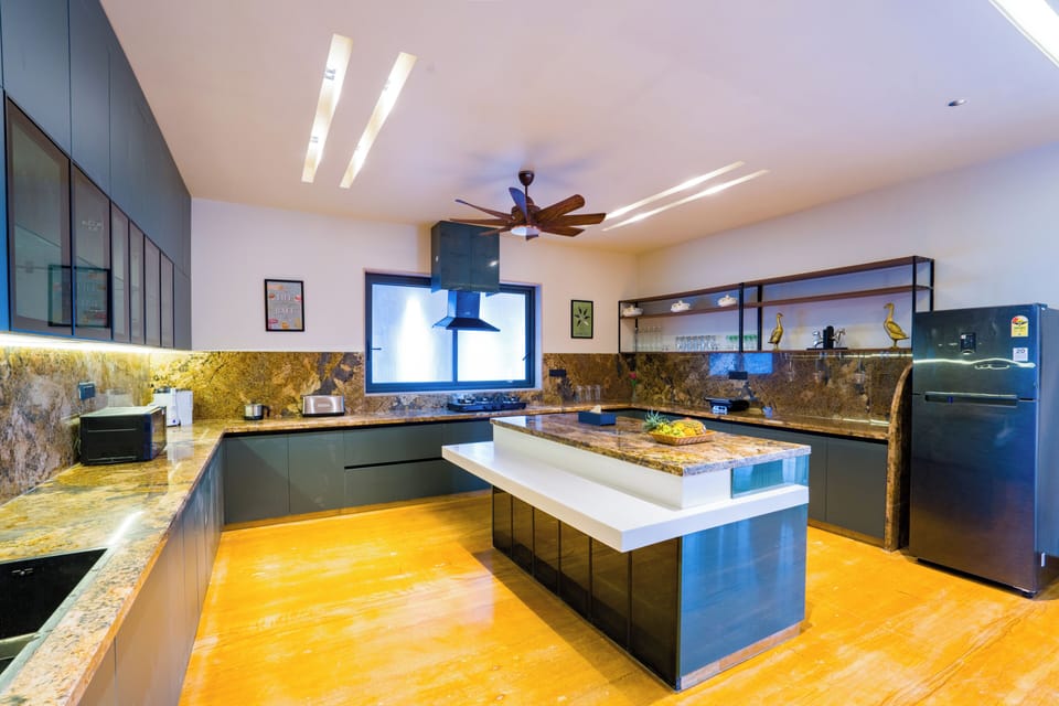 Deluxe Villa, Hill View | Private kitchen