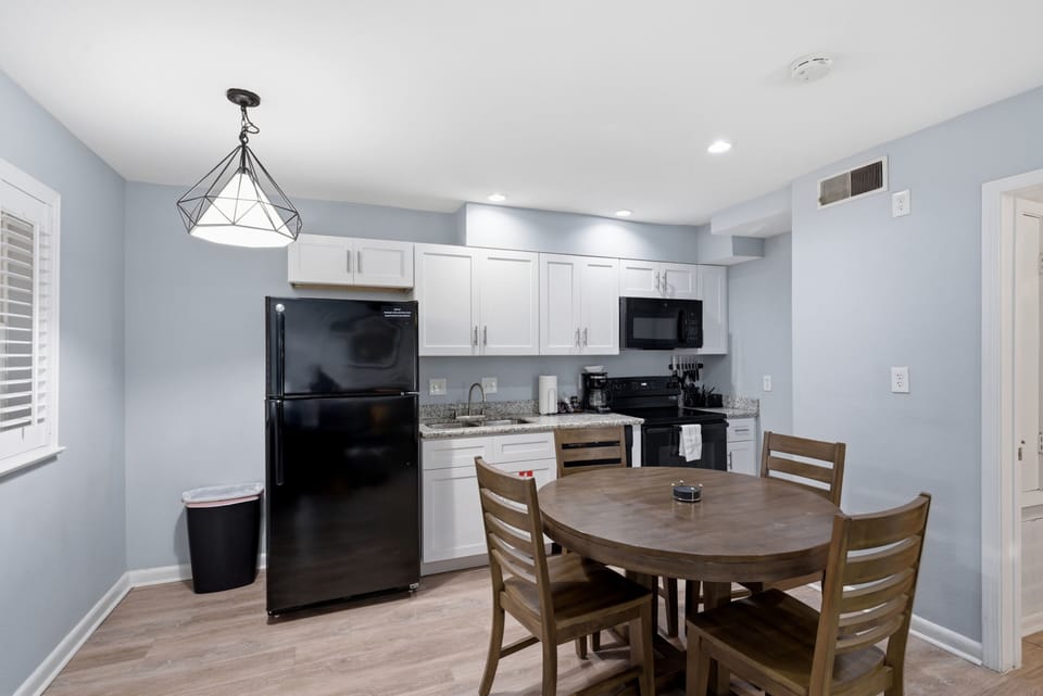 Fully equipped space for easy cooking