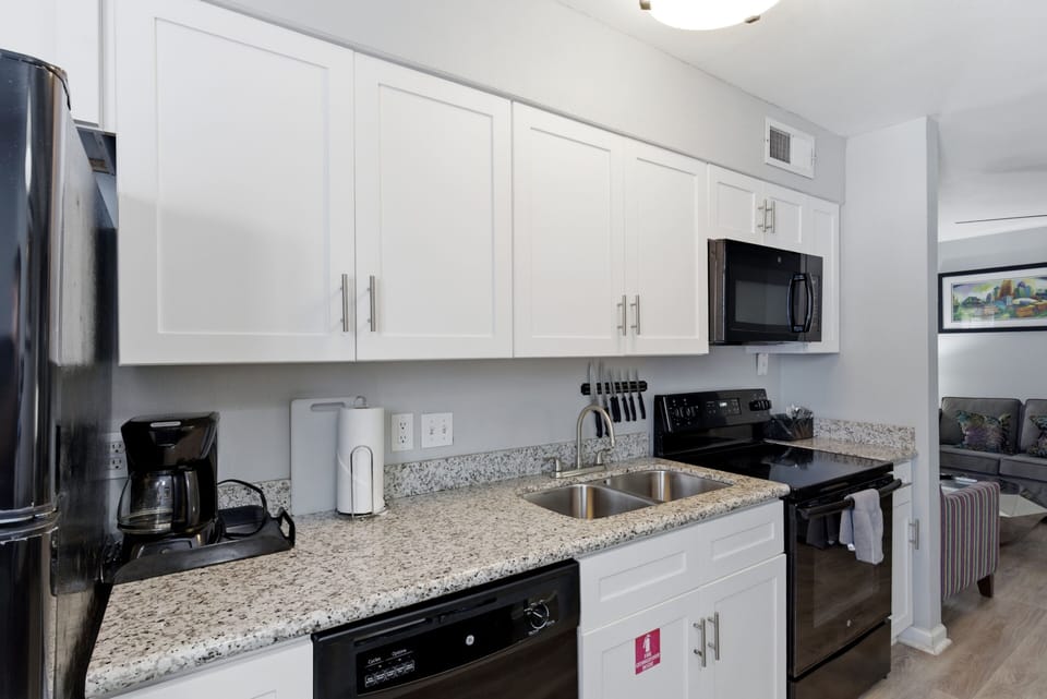 Fully equipped modern kitchen