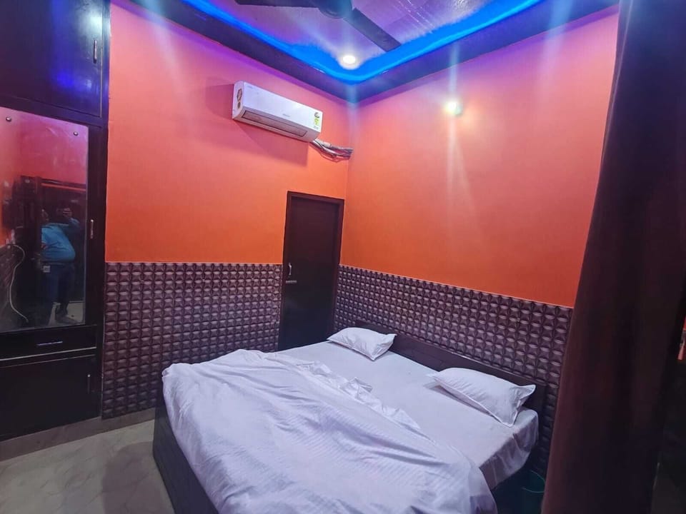 Deluxe Room | Free WiFi, bed sheets