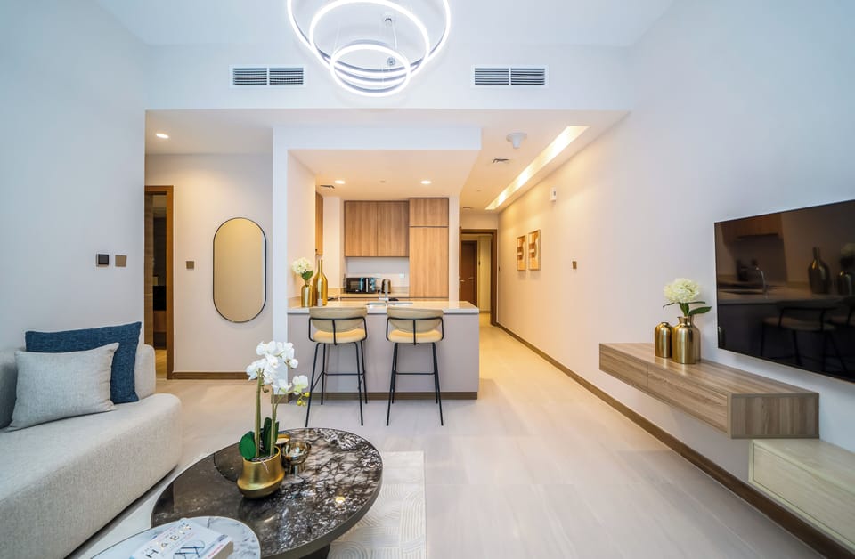 Apartment, Balcony, City View | Living area