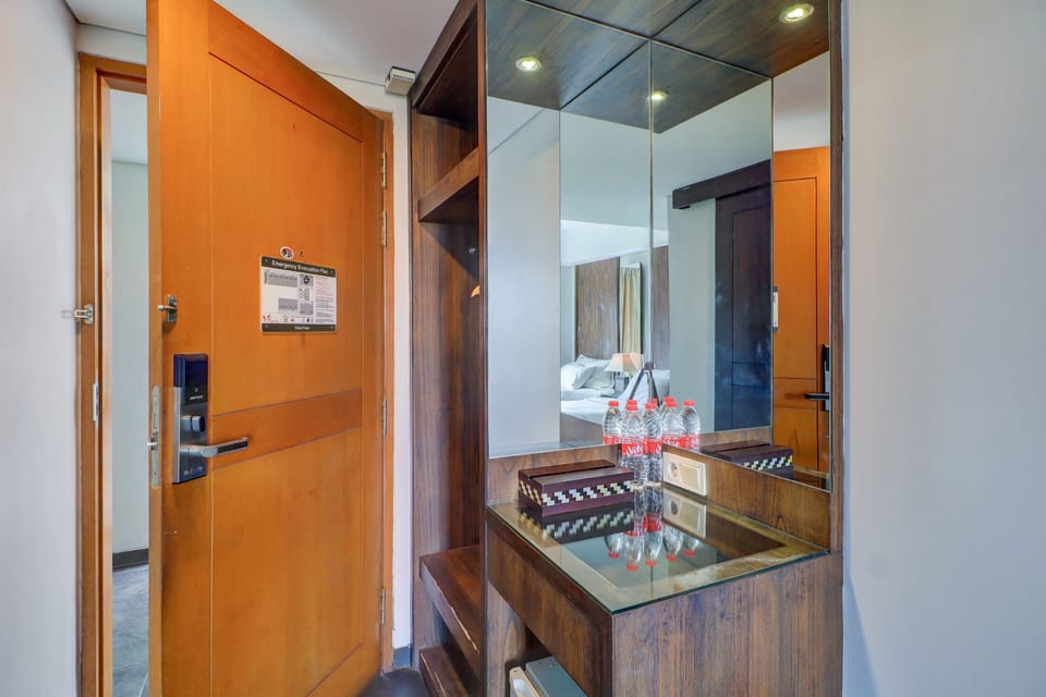 Deluxe Double Room | Free WiFi, bed sheets
