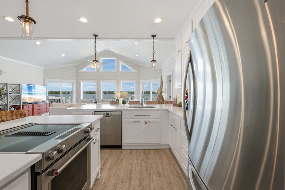 House, Multiple Beds, Pool Access (Baja Breeze) | Private kitchen | Coffee/tea maker