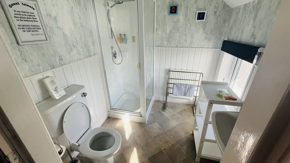 Comfort Double Room, Sea View | Bathroom