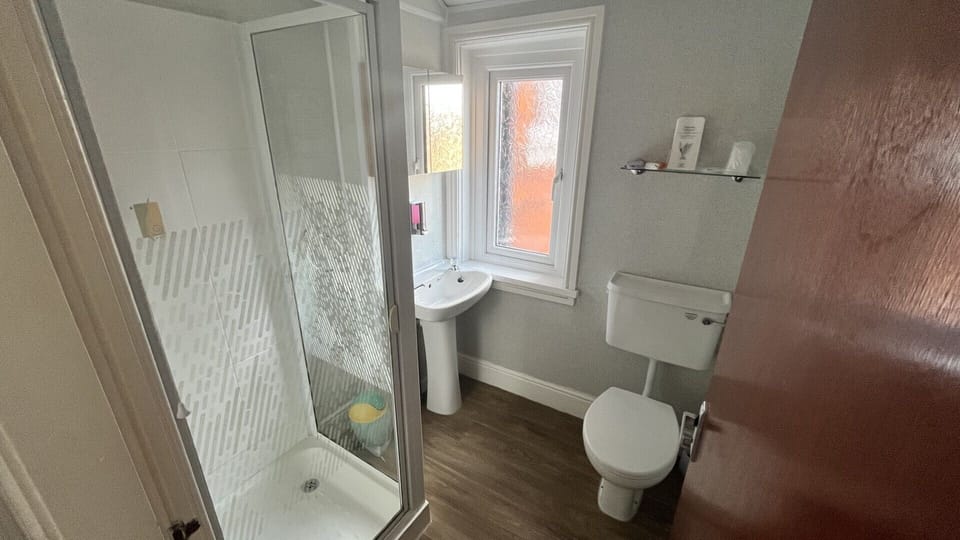 Junior Double Room | Bathroom