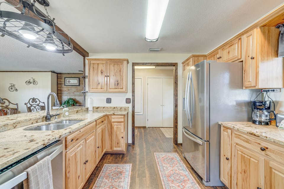 House (2 Bedrooms) | Interior
