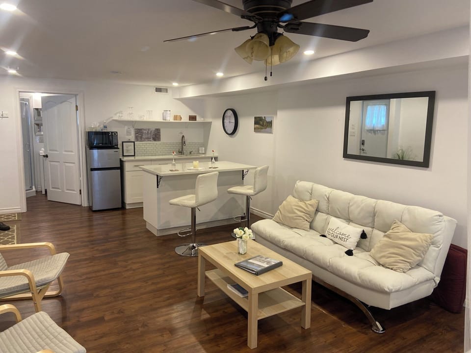 Deluxe Studio Suite, Garden View | Room amenity
