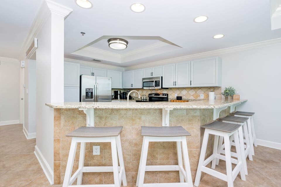 Condo, 2 Bedrooms | Private kitchen | Coffee/tea maker, fridge, oven