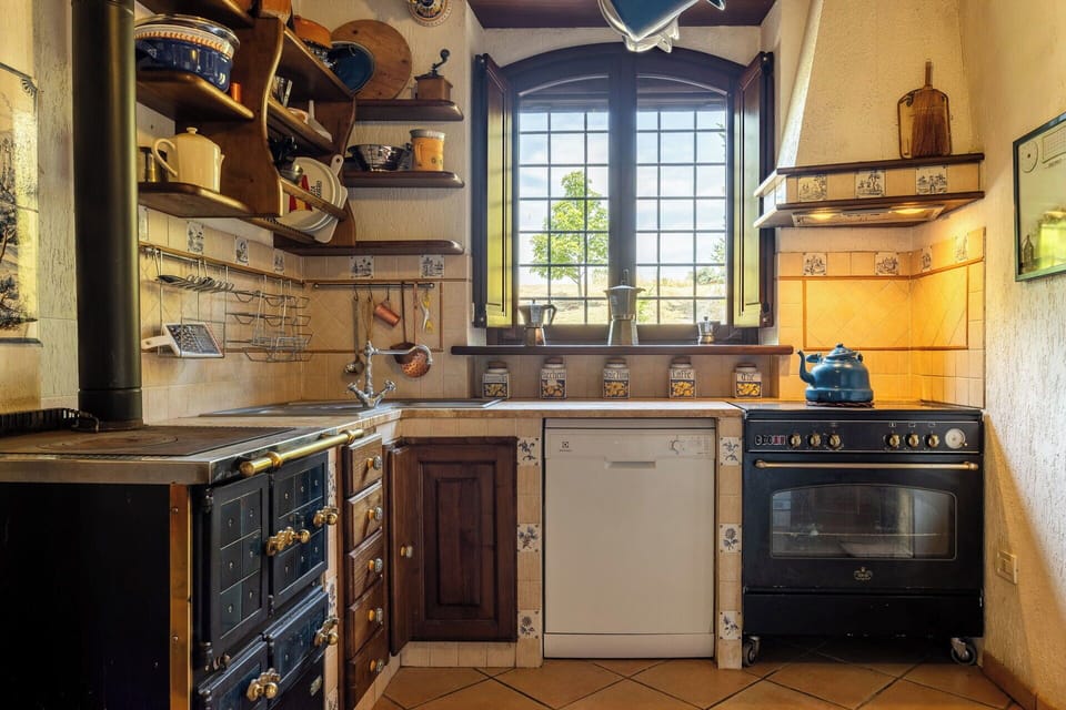 Autumn, Kitchen, Spring, Summer