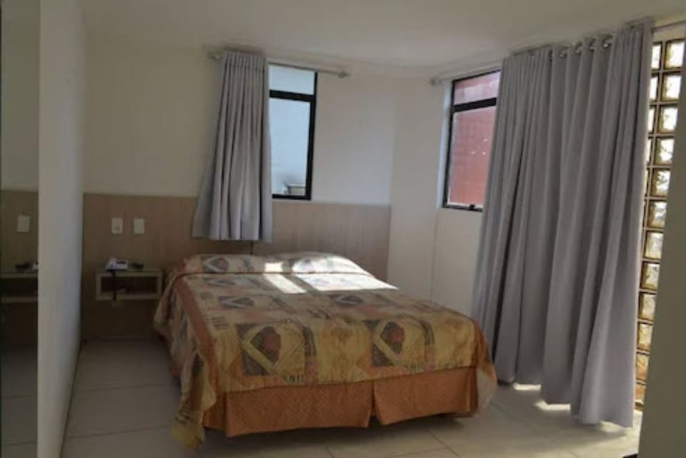 Double Room | Minibar, free WiFi, bed sheets