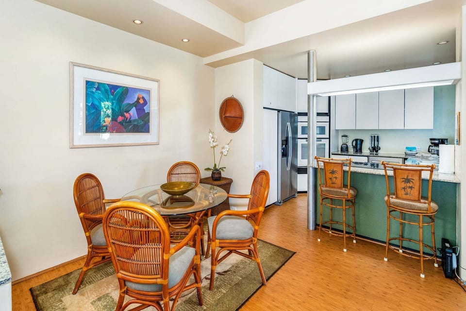 Condo, Multiple Beds, Patio, Garden View (The Palms at Wailea 101) | Dining
