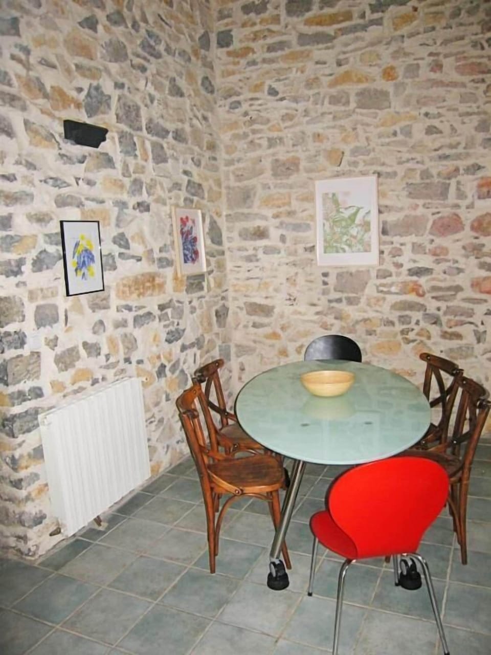 Comfort Cottage, 2 Bedrooms, Patio, Garden View | Dining